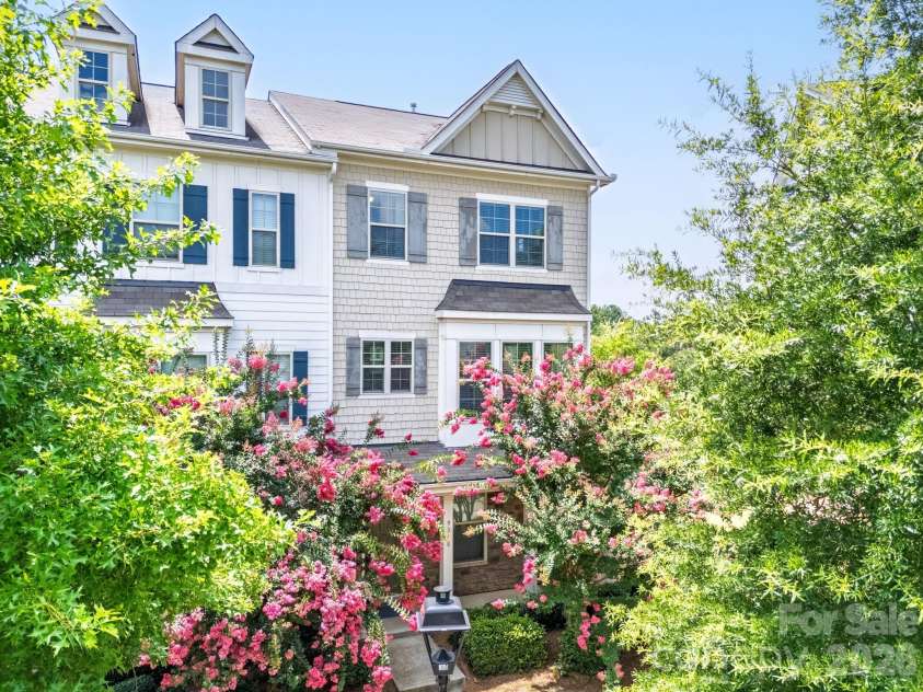 9348 Ainslie Downs Street, Charlotte, NC 28273.  MLS# CAR4400255, YatesRealty ID 34846. 