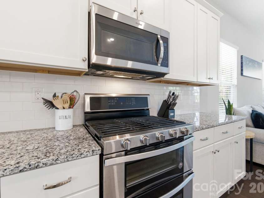 9348 Ainslie Downs Street, Charlotte, NC 28273.  MLS# CAR4400255, YatesRealty ID 34846. 