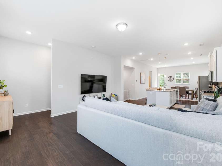 9348 Ainslie Downs Street, Charlotte, NC 28273.  MLS# CAR4400255, YatesRealty ID 34846. 