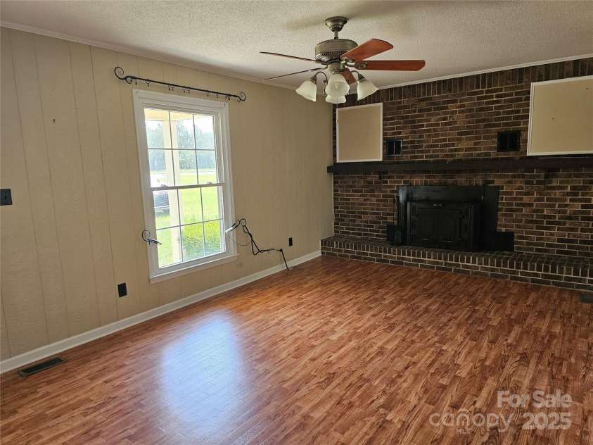 2152 McBee Highway, Jefferson, SC 29718.  MLS# CAR4295447, YatesRealty ID 34847. 