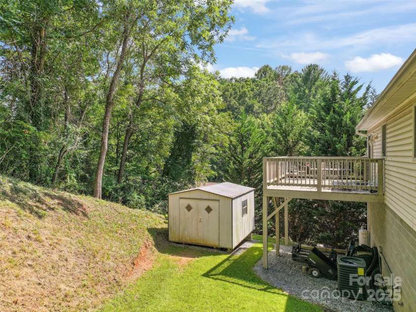 177 Rhoda Street, Canton, NC 28716.  MLS# CAR4292224, YatesRealty ID 34848. 