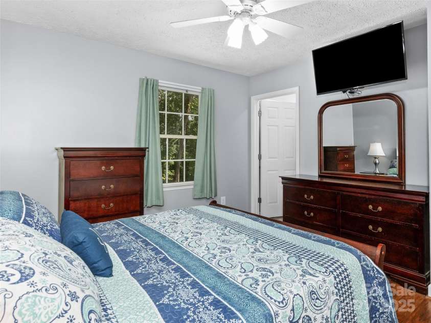 177 Rhoda Street, Canton, NC 28716.  MLS# CAR4292224, YatesRealty ID 34848. 