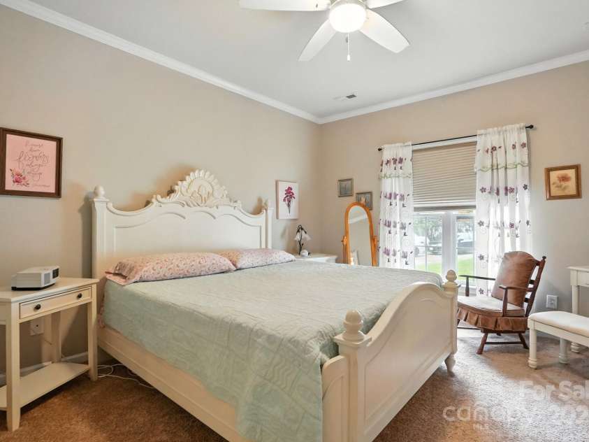 129 Arbridge Court, Mount Holly, NC 28120.  MLS# CAR4289183, YatesRealty ID 34849. Primary suite