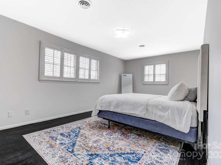 108 La Bellevue Street, Morganton, NC 28655.  MLS# CAR4162716, YatesRealty ID 3485. 