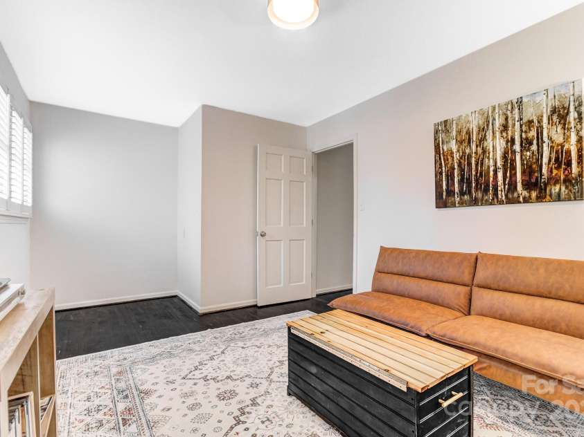 108 La Bellevue Street, Morganton, NC 28655.  MLS# CAR4162716, YatesRealty ID 3485. 