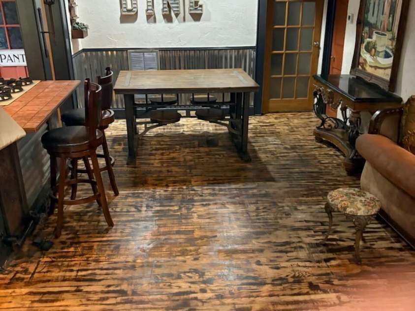 341 Oak Street, Statesville, NC 28677.  MLS# CAR4322117, YatesRealty ID 3485. 