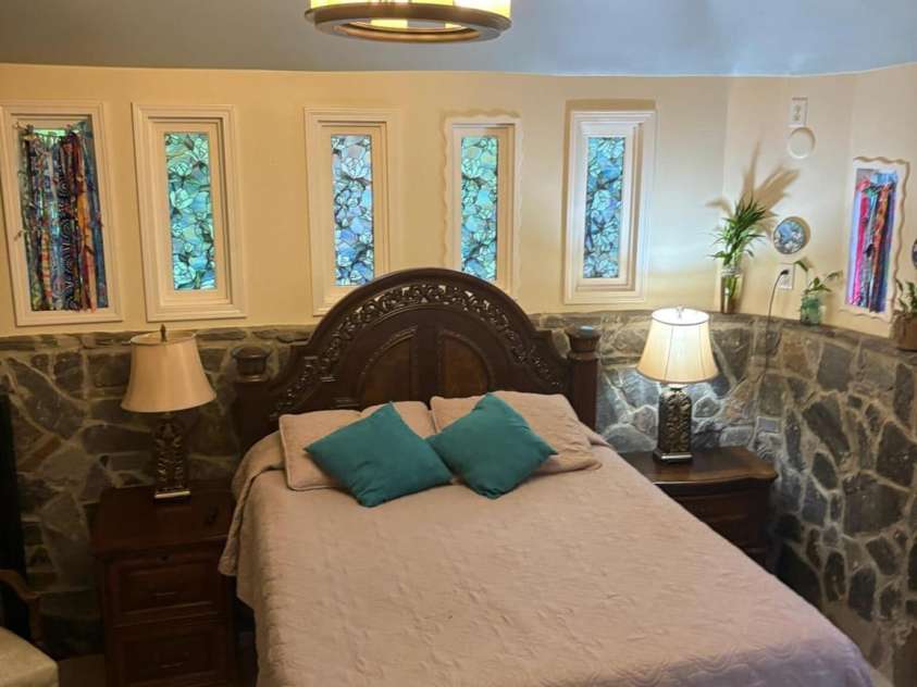 341 Oak Street, Statesville, NC 28677.  MLS# CAR4322117, YatesRealty ID 3485. 