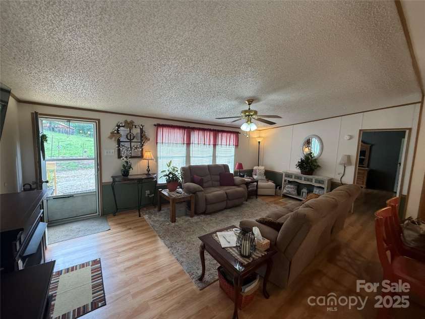 1266 Price Hollow Place, Lenoir, NC 28645.  MLS# CAR4286976, YatesRealty ID 34850. 