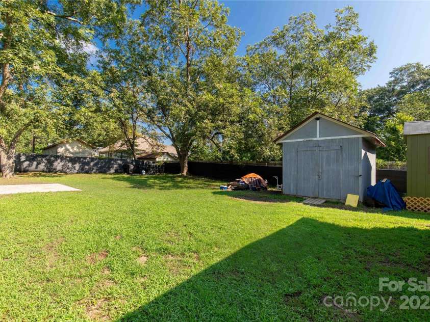 306 Calhoun Street, Clover, SC 29710.  MLS# CAR4292771, YatesRealty ID 34851. 