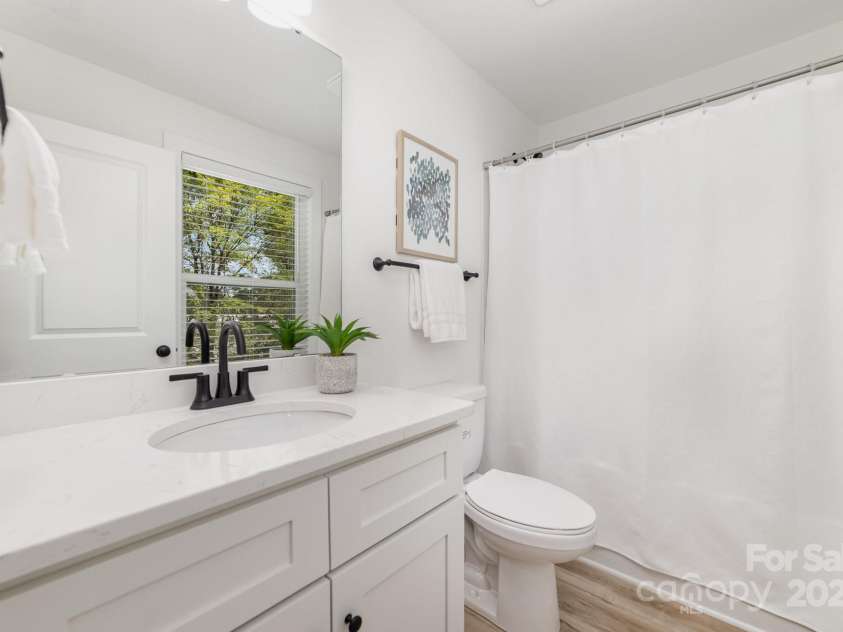 511 Kimball Street, Kannapolis, NC 28081.  MLS# CAR4290991, YatesRealty ID 34853. 