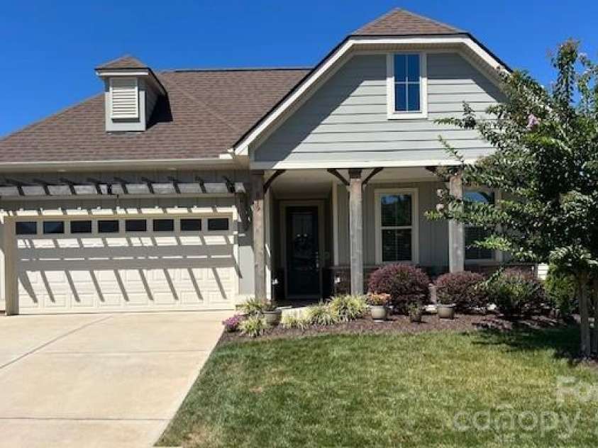 519 Bowline Drive, Denver, NC 28037.  MLS# CAR4336579, YatesRealty ID 34854. 