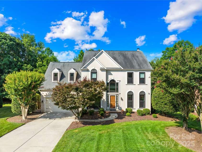 5536 Piper Glen Drive, Charlotte, NC 28277.  MLS# CAR4279792, YatesRealty ID 34855. 