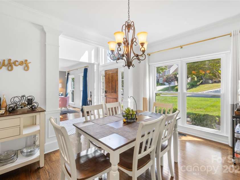 5536 Piper Glen Drive, Charlotte, NC 28277.  MLS# CAR4279792, YatesRealty ID 34855. 