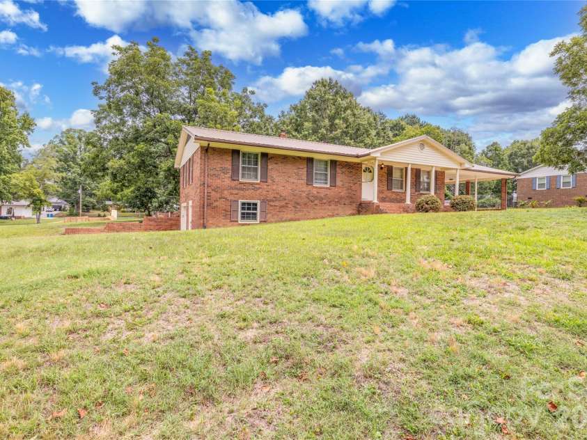 2209 Woodhurst Lane, Albemarle, NC 28001.  MLS# CAR4399796, YatesRealty ID 34856. Front Side View