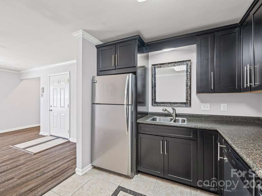 109 Stroupe Road, Gastonia, NC 28056.  MLS# CAR4295951, YatesRealty ID 34857. 