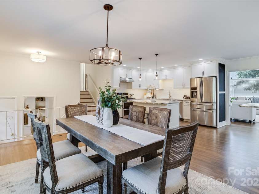 3928 Glenfall Avenue, Charlotte, NC 28210.  MLS# CAR4295681, YatesRealty ID 34858. 