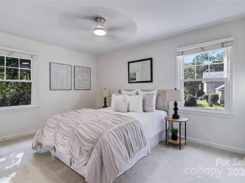 3928 Glenfall Avenue, Charlotte, NC 28210.  MLS# CAR4295681, YatesRealty ID 34858. 