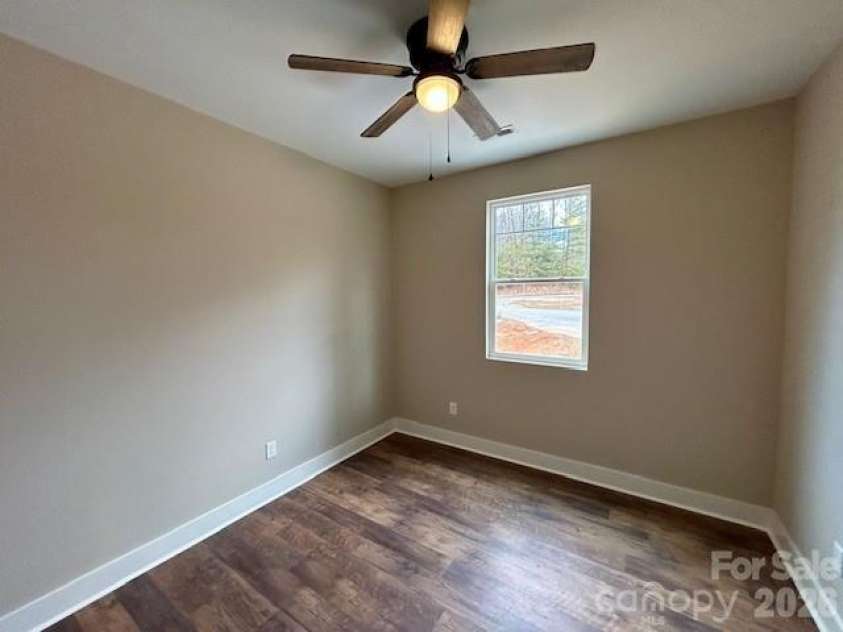 420 Scarlett Oak Court, Lenoir, NC 28645.  MLS# CAR4340384, YatesRealty ID 3486. 