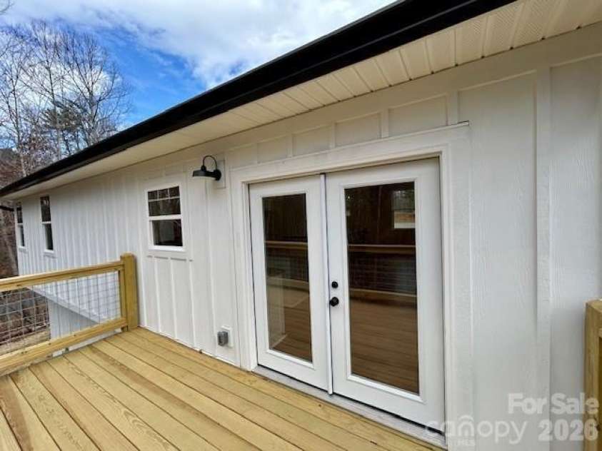 420 Scarlett Oak Court, Lenoir, NC 28645.  MLS# CAR4340384, YatesRealty ID 3486. 
