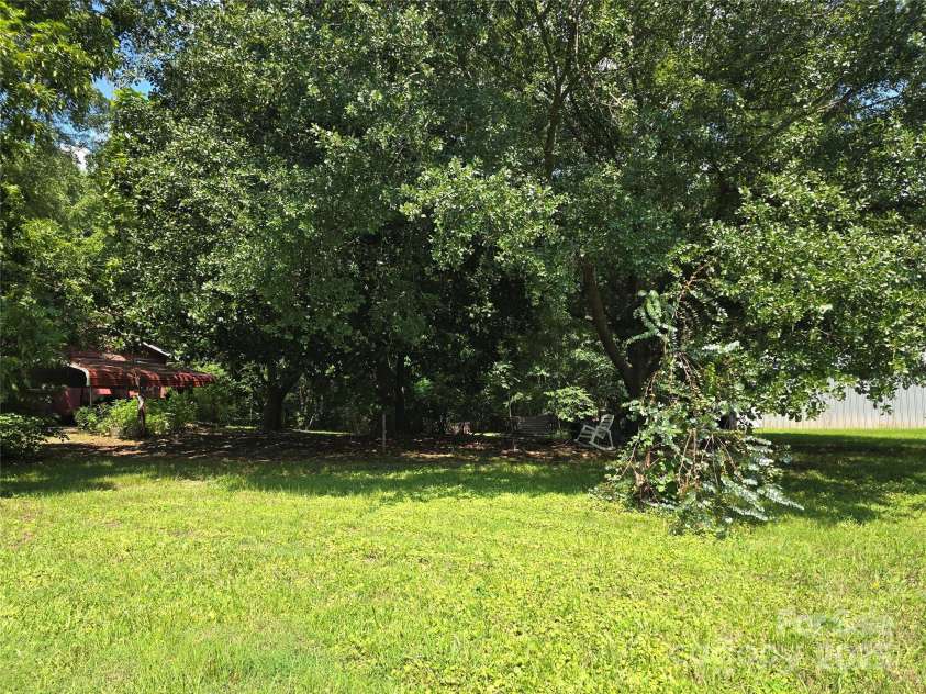1518 Sierra Road, York, SC 29745.  MLS# CAR4292820, YatesRealty ID 34860. 