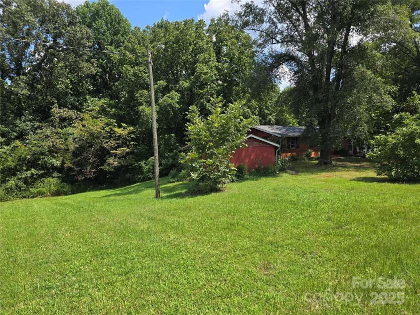 1518 Sierra Road, York, SC 29745.  MLS# CAR4292820, YatesRealty ID 34860. 
