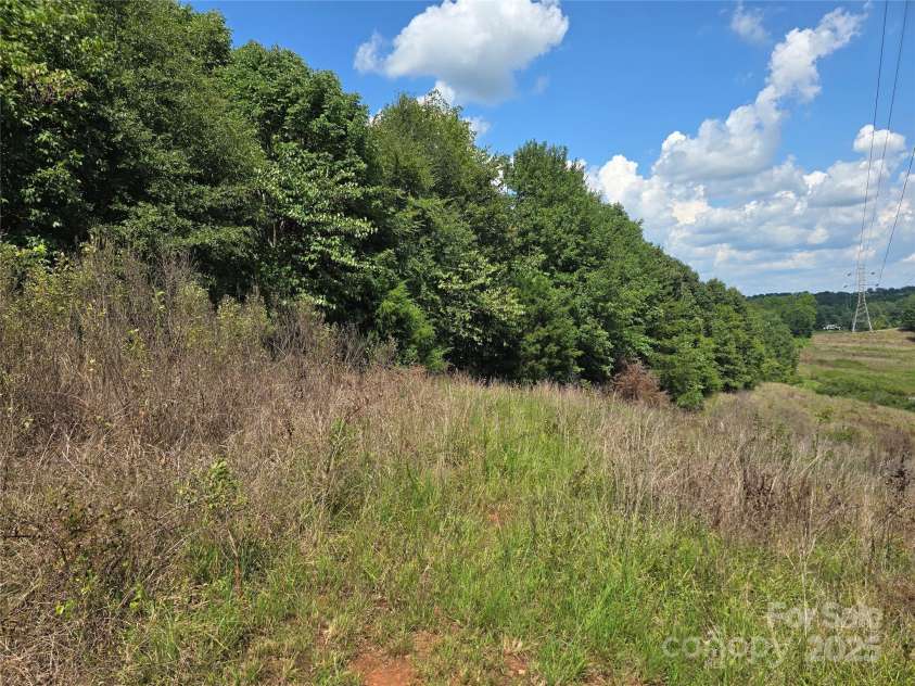 1518 Sierra Road, York, SC 29745.  MLS# CAR4292820, YatesRealty ID 34860. 