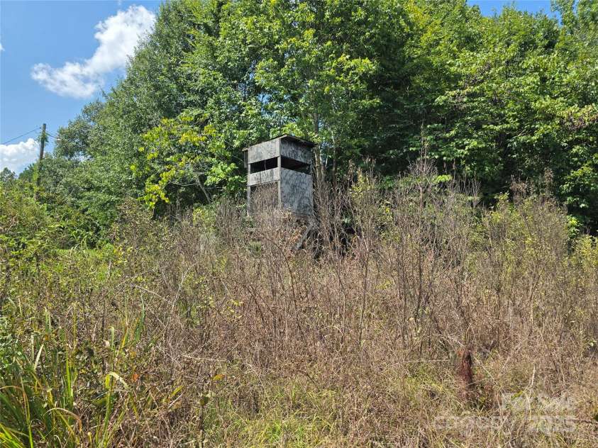 1518 Sierra Road, York, SC 29745.  MLS# CAR4292820, YatesRealty ID 34860. 