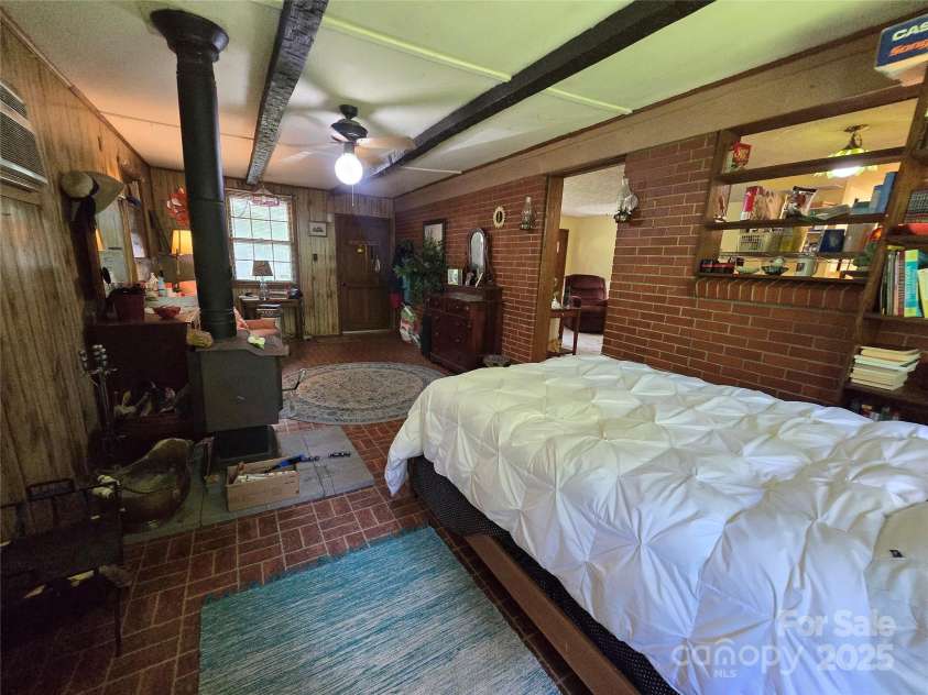 1518 Sierra Road, York, SC 29745.  MLS# CAR4292820, YatesRealty ID 34860. 