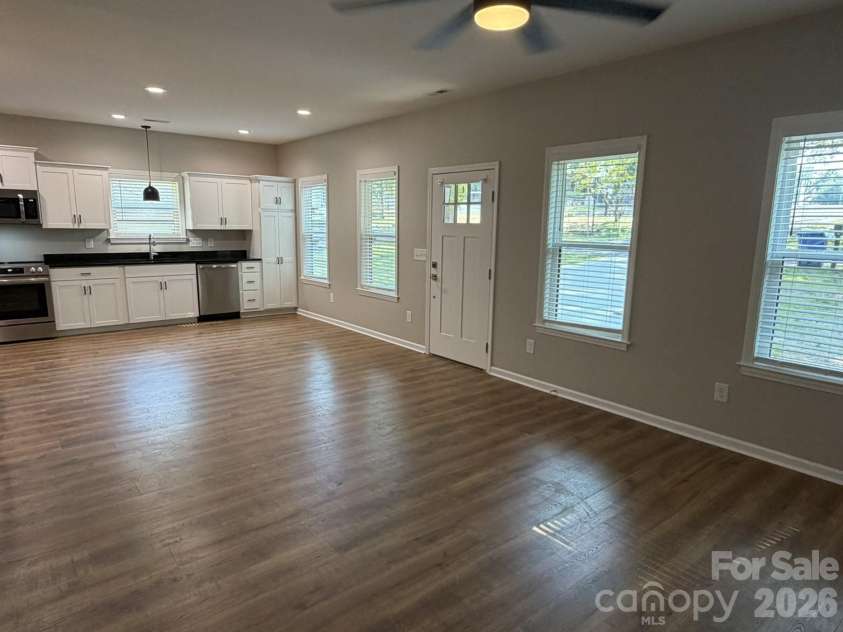 412 Peterson Street, Stanley, NC 28164.  MLS# CAR4400338, YatesRealty ID 34863. 