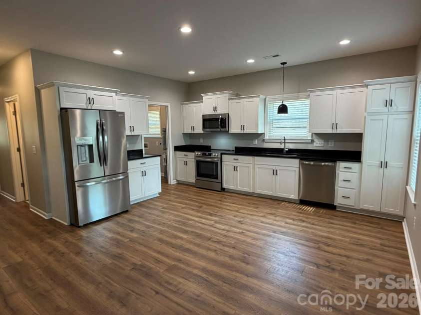 412 Peterson Street, Stanley, NC 28164.  MLS# CAR4400338, YatesRealty ID 34863. 