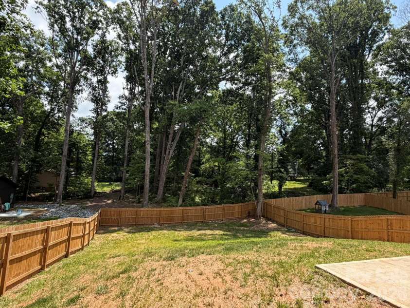 412 Peterson Street, Stanley, NC 28164.  MLS# CAR4400338, YatesRealty ID 34863. 