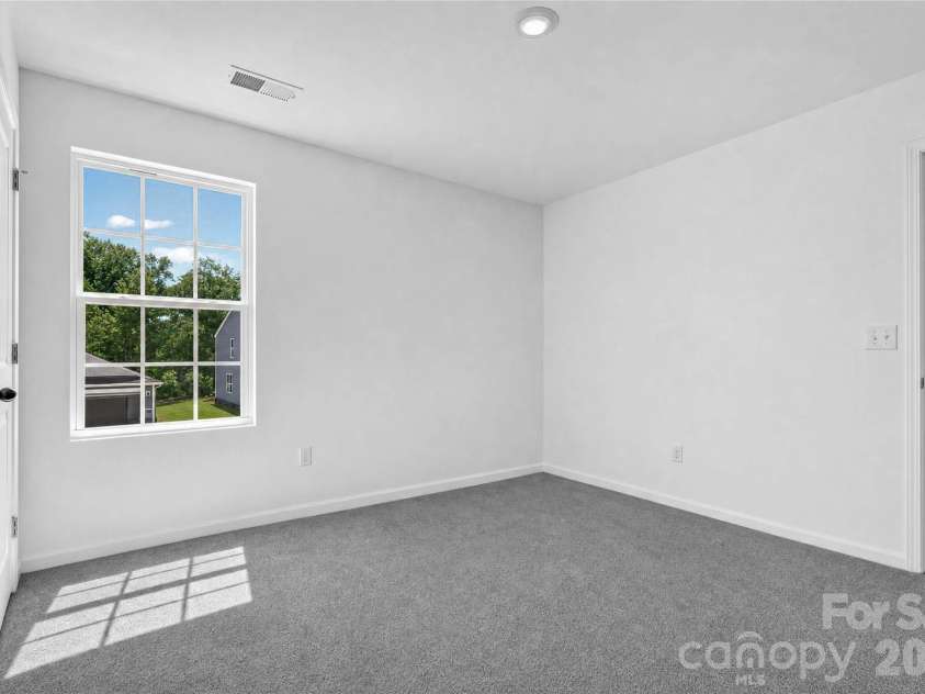 724 Espresso Drive, Shelby, NC 28152.  MLS# CAR4400363, YatesRealty ID 34864. 