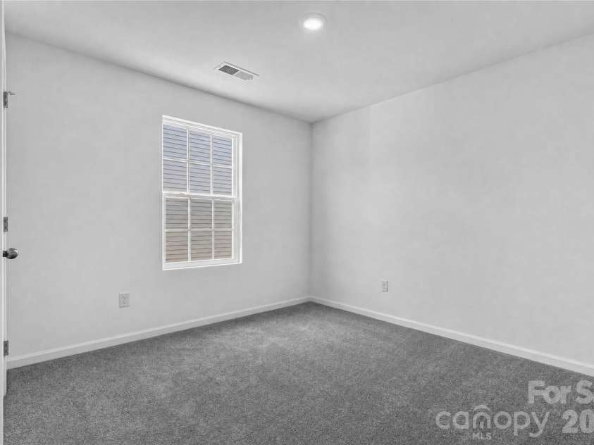 724 Espresso Drive, Shelby, NC 28152.  MLS# CAR4400363, YatesRealty ID 34864. 