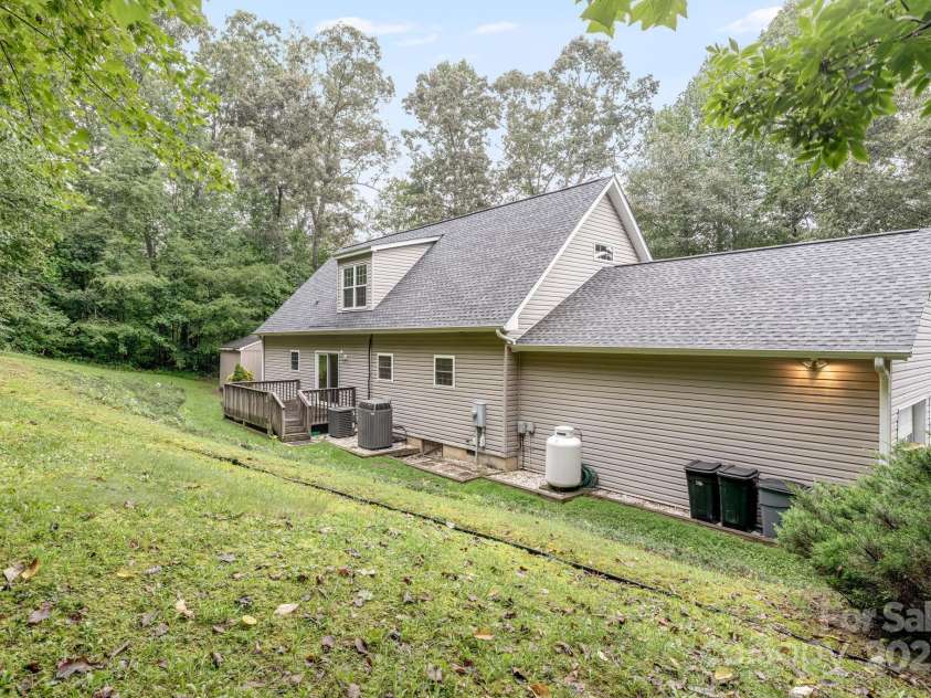 163 Terrace Field Trail, Flat Rock, NC 28731.  MLS# CAR4295496, YatesRealty ID 34865. 