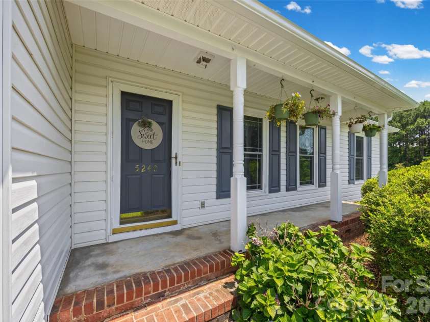 5240 Spring Glen, York, SC 29745.  MLS# CAR4399732, YatesRealty ID 34865. 