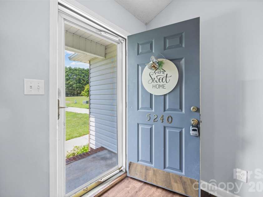 5240 Spring Glen, York, SC 29745.  MLS# CAR4399732, YatesRealty ID 34865. 