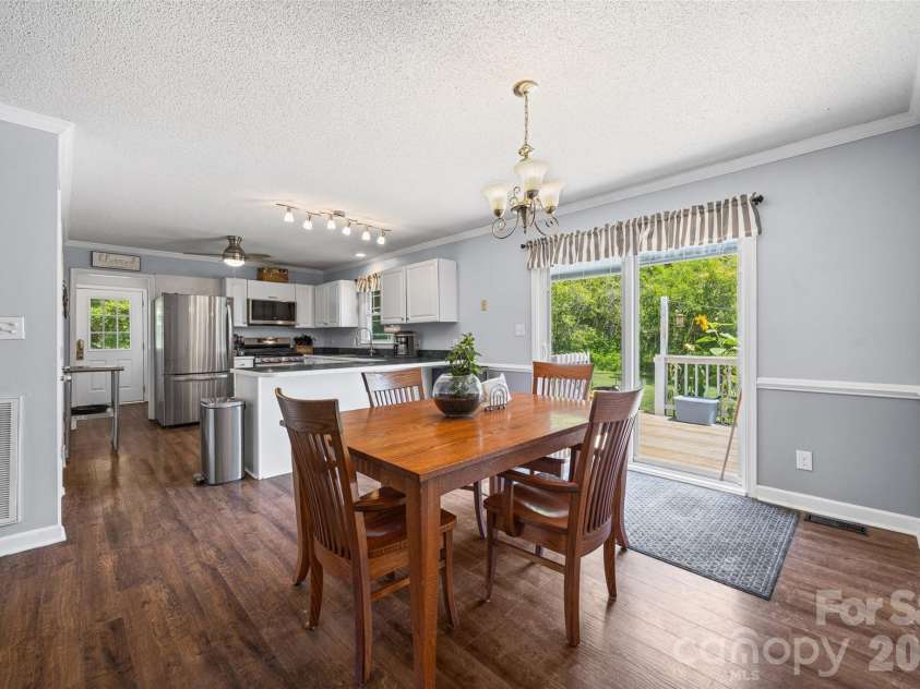 5240 Spring Glen, York, SC 29745.  MLS# CAR4399732, YatesRealty ID 34865. 