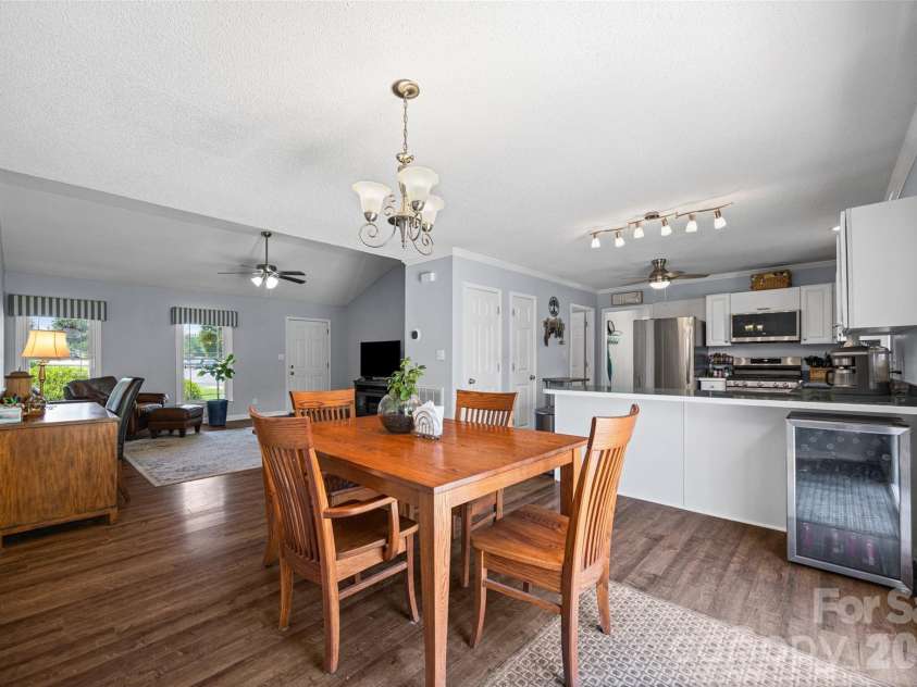 5240 Spring Glen, York, SC 29745.  MLS# CAR4399732, YatesRealty ID 34865. 
