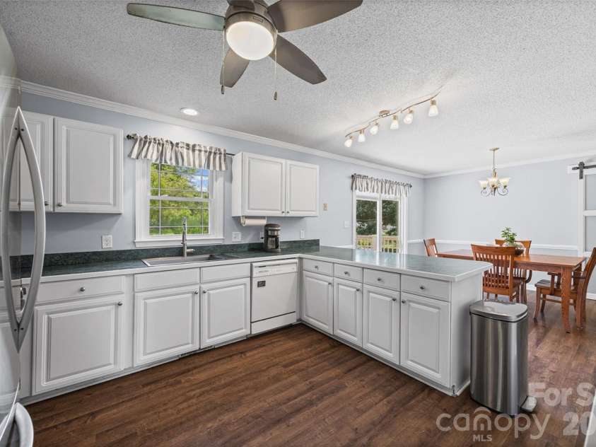 5240 Spring Glen, York, SC 29745.  MLS# CAR4399732, YatesRealty ID 34865. 