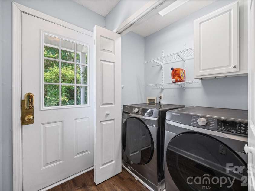 5240 Spring Glen, York, SC 29745.  MLS# CAR4399732, YatesRealty ID 34865. 
