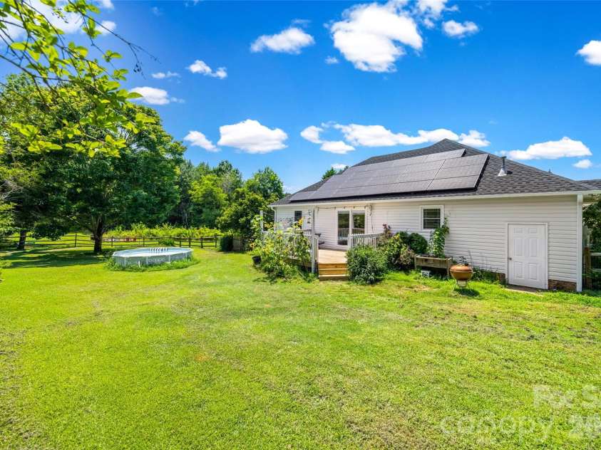 5240 Spring Glen, York, SC 29745.  MLS# CAR4399732, YatesRealty ID 34865. 