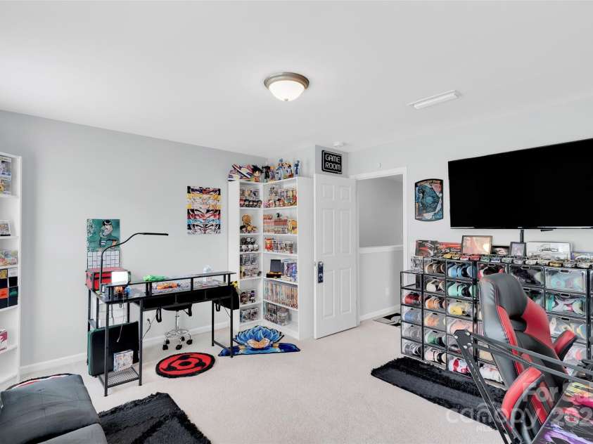 400 Landis Oak Way, Landis, NC 28088.  MLS# CAR4290686, YatesRealty ID 34866. 2nd bedroom