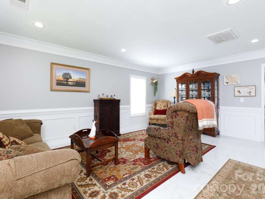 11 Weatherfield Drive, Elgin, SC 29045.  MLS# CAR4400316, YatesRealty ID 34868. 