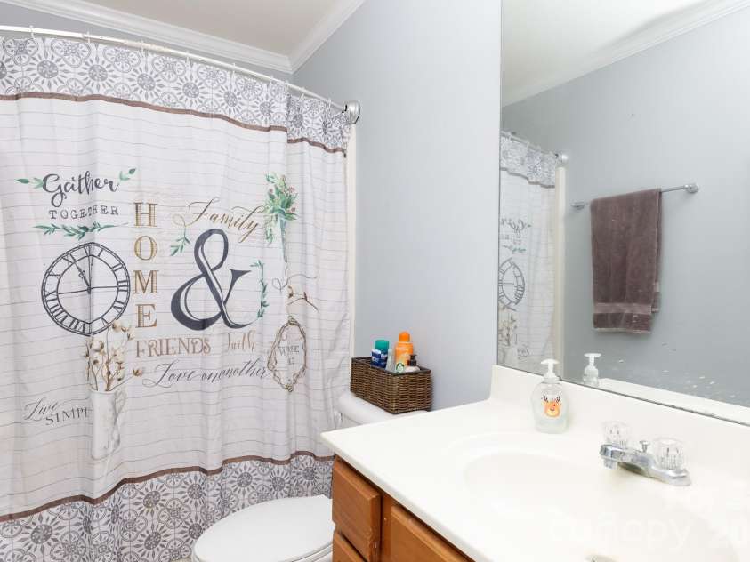 11 Weatherfield Drive, Elgin, SC 29045.  MLS# CAR4400316, YatesRealty ID 34868. 
