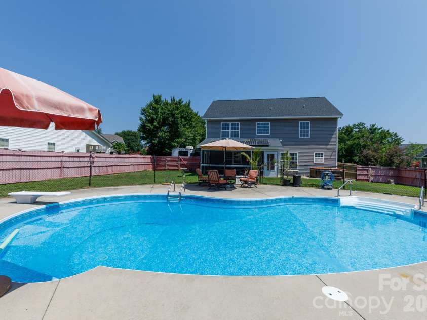 11 Weatherfield Drive, Elgin, SC 29045.  MLS# CAR4400316, YatesRealty ID 34868. 