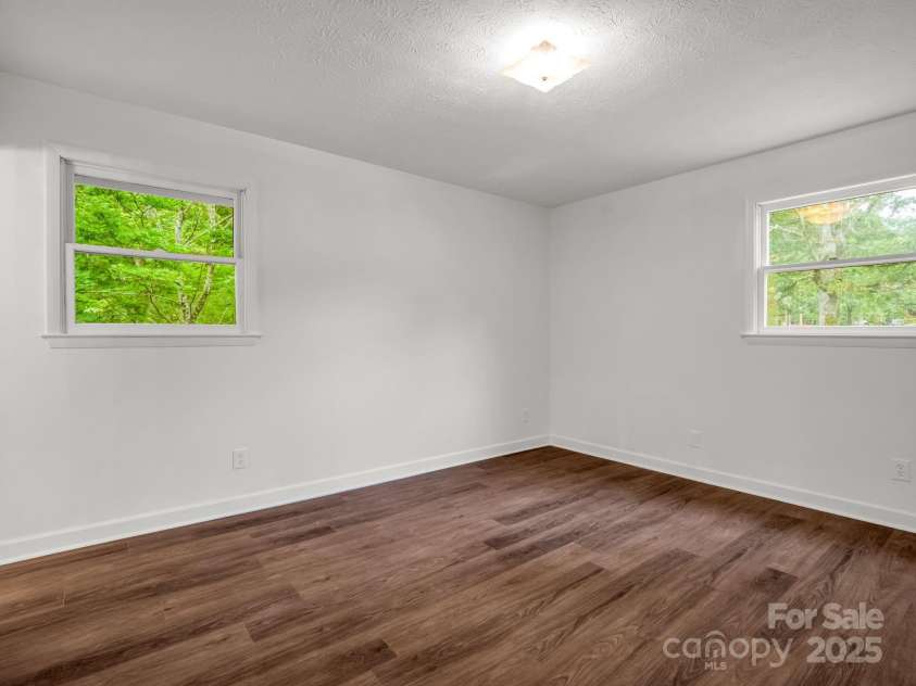 30 Patti Drive, Fletcher, NC 28732.  MLS# CAR4296193, YatesRealty ID 34869. 