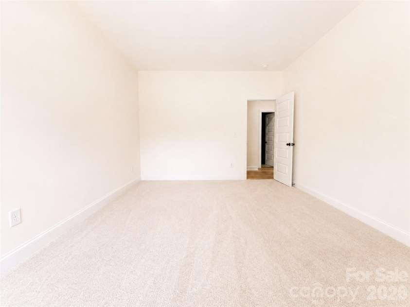 1220 Sharon Amity Road, Charlotte, NC 28211.  MLS# CAR4404494, YatesRealty ID 3487. 