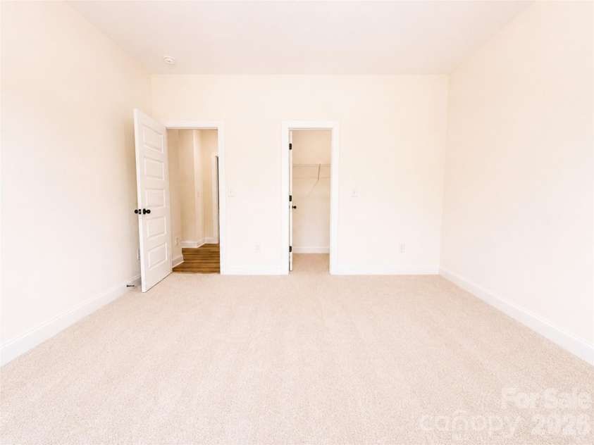 1220 Sharon Amity Road, Charlotte, NC 28211.  MLS# CAR4404494, YatesRealty ID 3487. 