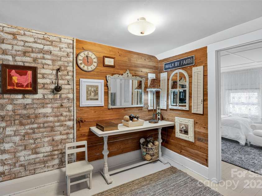 178 Caldwell Street, Brevard, NC 28712.  MLS# CAR4289391, YatesRealty ID 3487. 