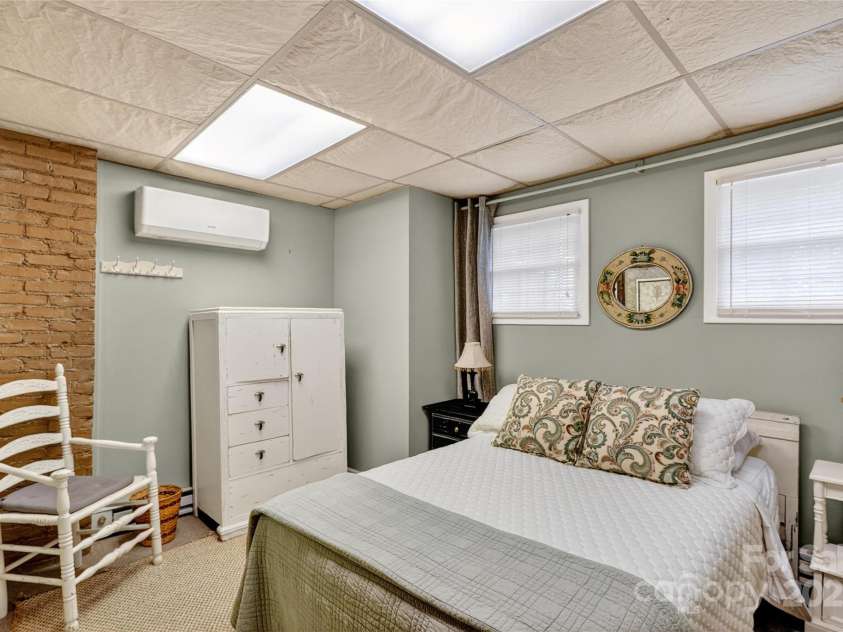 178 Caldwell Street, Brevard, NC 28712.  MLS# CAR4289391, YatesRealty ID 3487. 